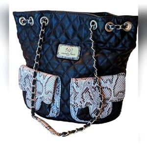 (LIKE NEW) SHARIF CONVERTIBLE Quilted Leather Shoulder Bag Amazing condition